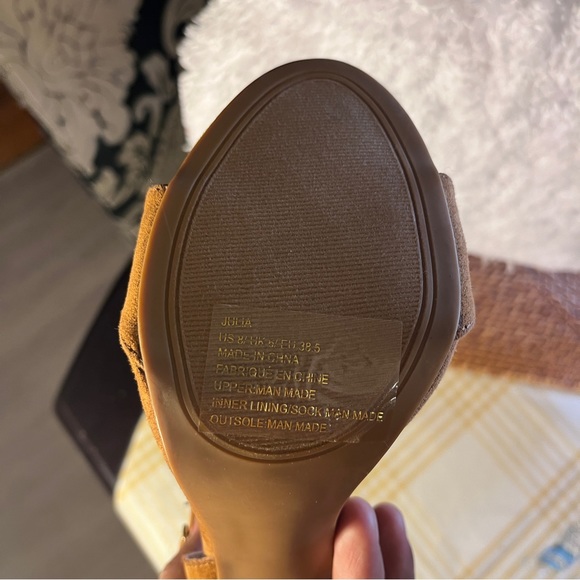 M Madison - Picture 4 of 9